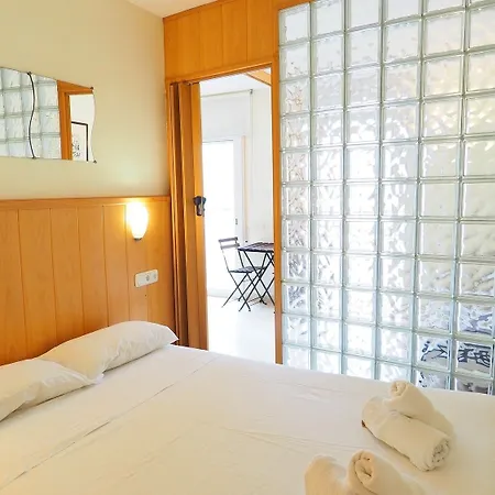 Casa Rainbow By Hello Homes * 锡切斯
